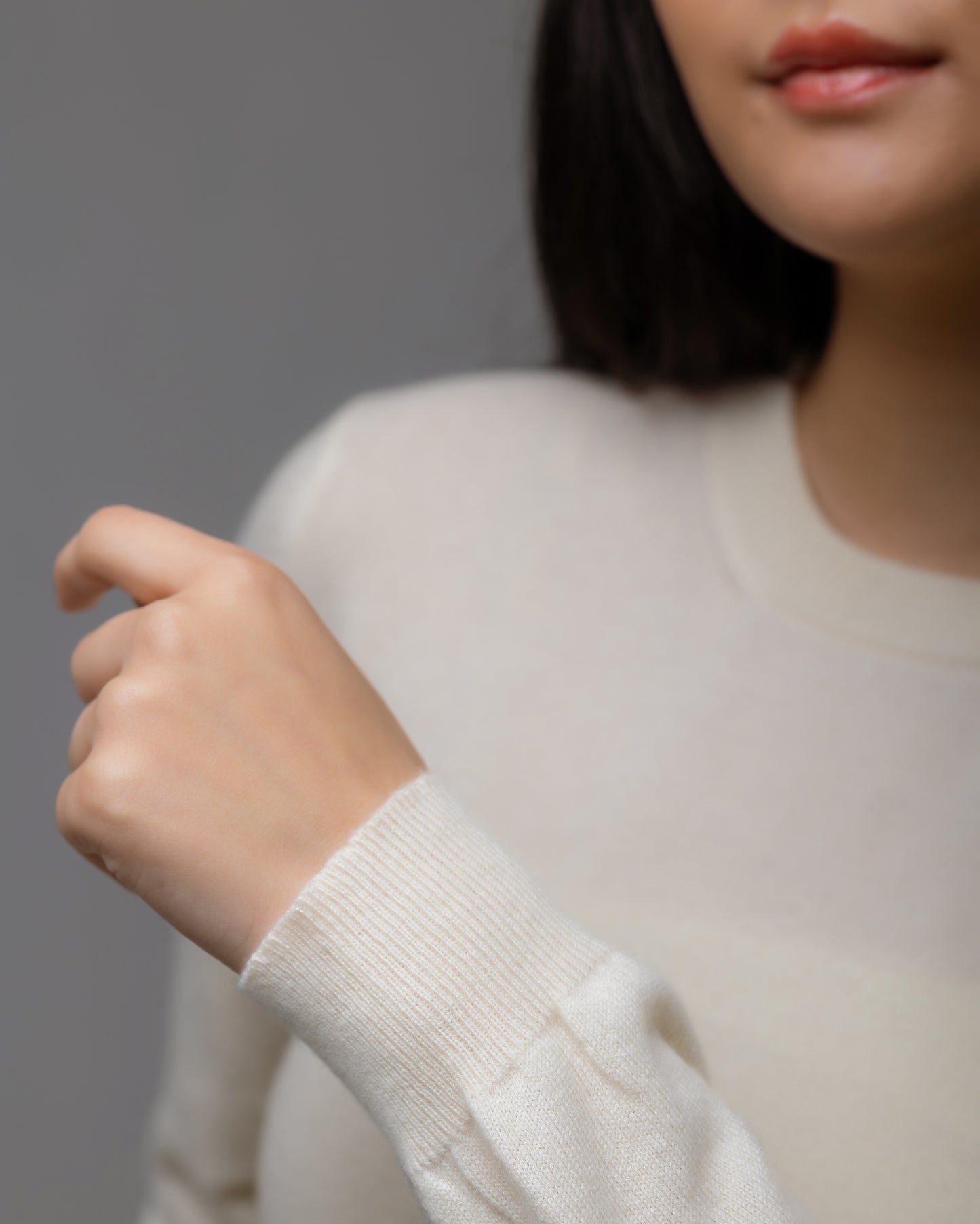 Essentials Crewneck クルーネック セーター